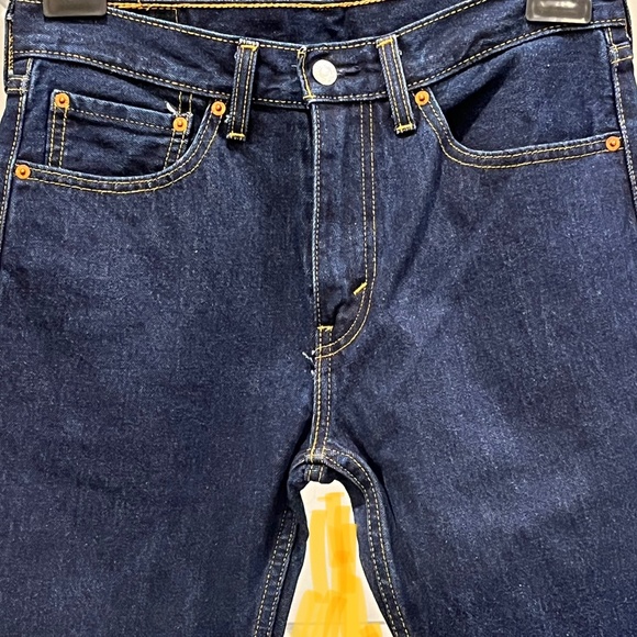 Levi Jeans - Picture 5 of 7